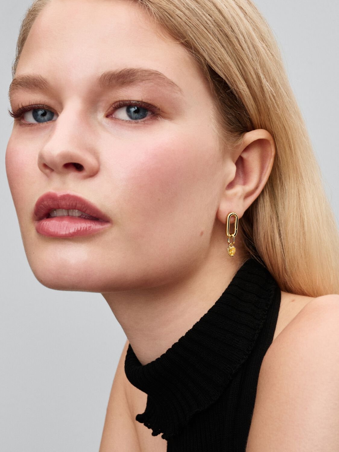 Charm Mini Colgante Pandora Corazón Amarillo 763862C01 - Imagen 3