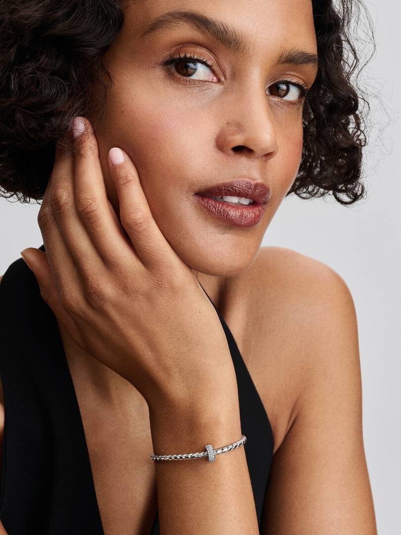 Clip en Plata de Ley con Circonita Cúbica Transparente y Sujeción de Silicona Ref. 794032C01 - Imagen 7